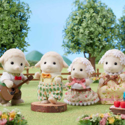 Figura. Familia Oveja - Sylvanian Families - ternurines